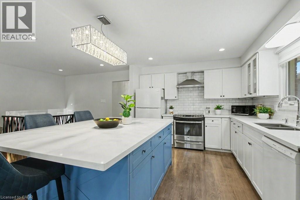 94 Devonglen Drive, Kitchener, ON