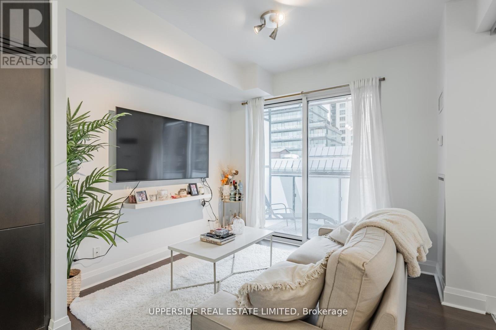 608 - 65 St. Mary Street, Toronto, ON