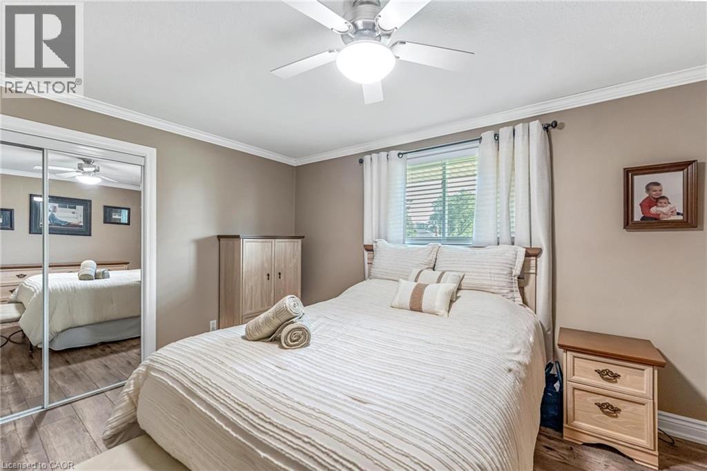 9924 Dickenson Road W, Hamilton, ON