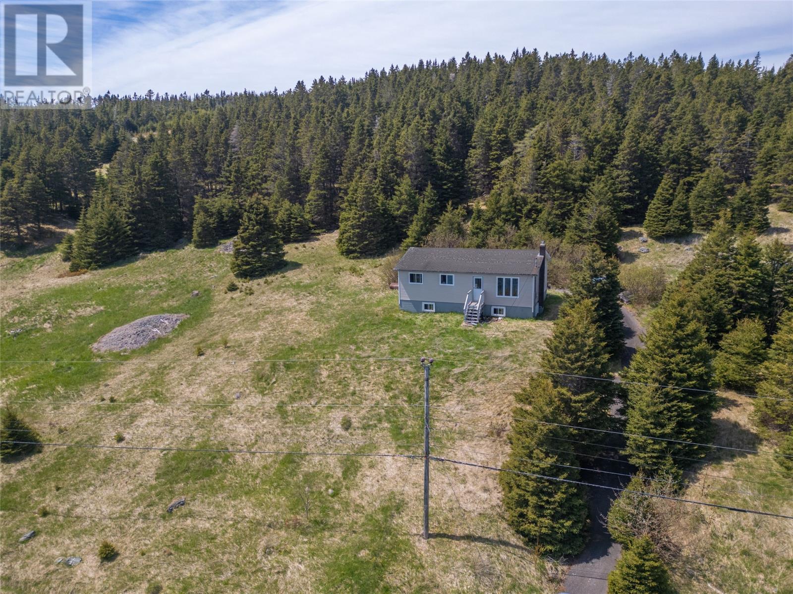 592 Main Road, Mount Carmel, NL