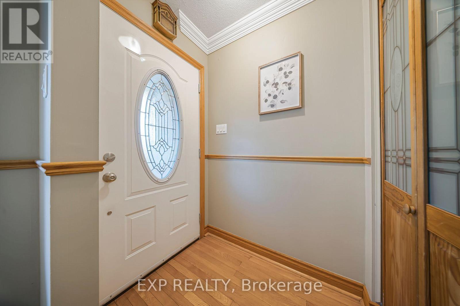 124 Dunsmere Drive, Kitchener, ON