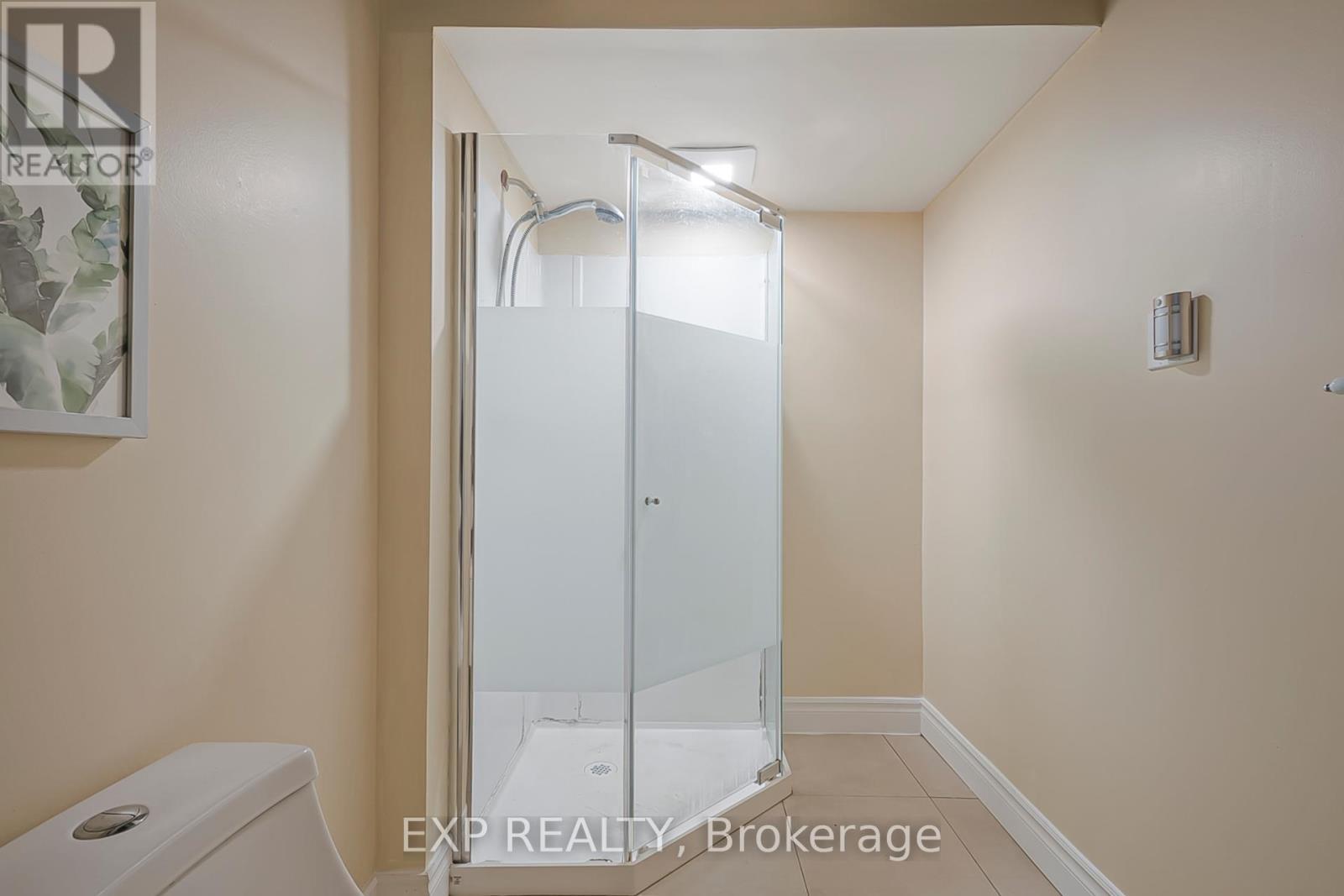 124 Dunsmere Drive, Kitchener, ON