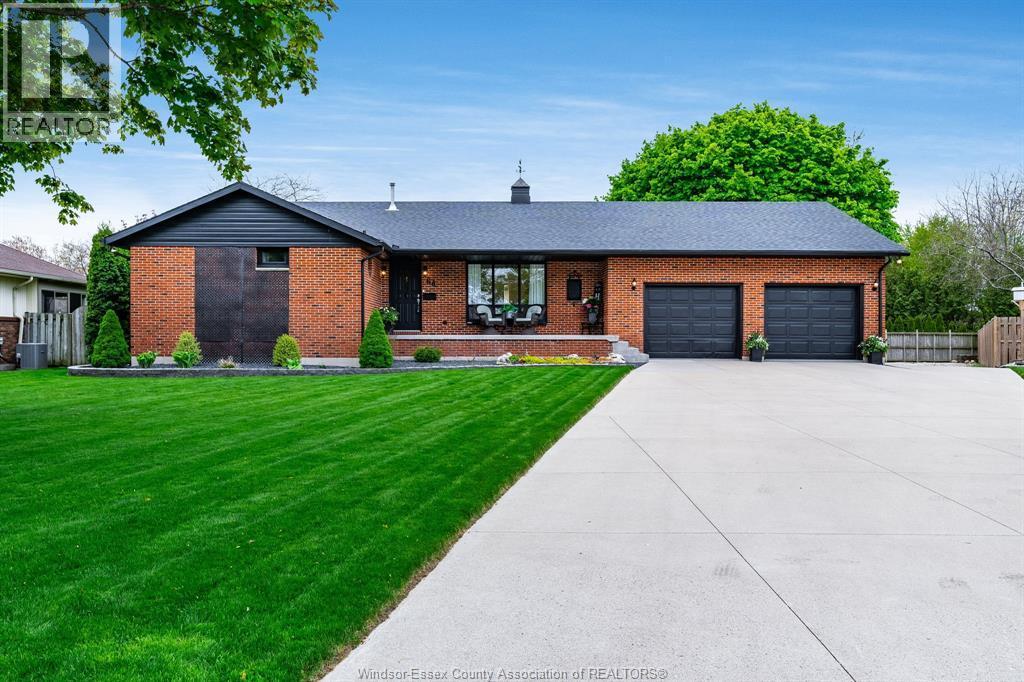 66 Shawnee Court, Leamington, ON