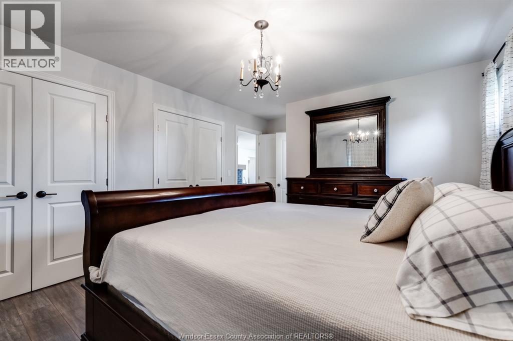 66 Shawnee Court, Leamington, ON