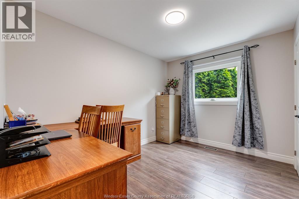 66 Shawnee Court, Leamington, ON
