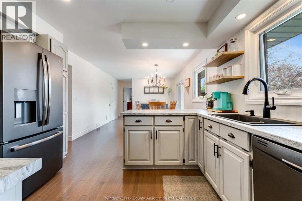 66 Shawnee Court, Leamington, ON
