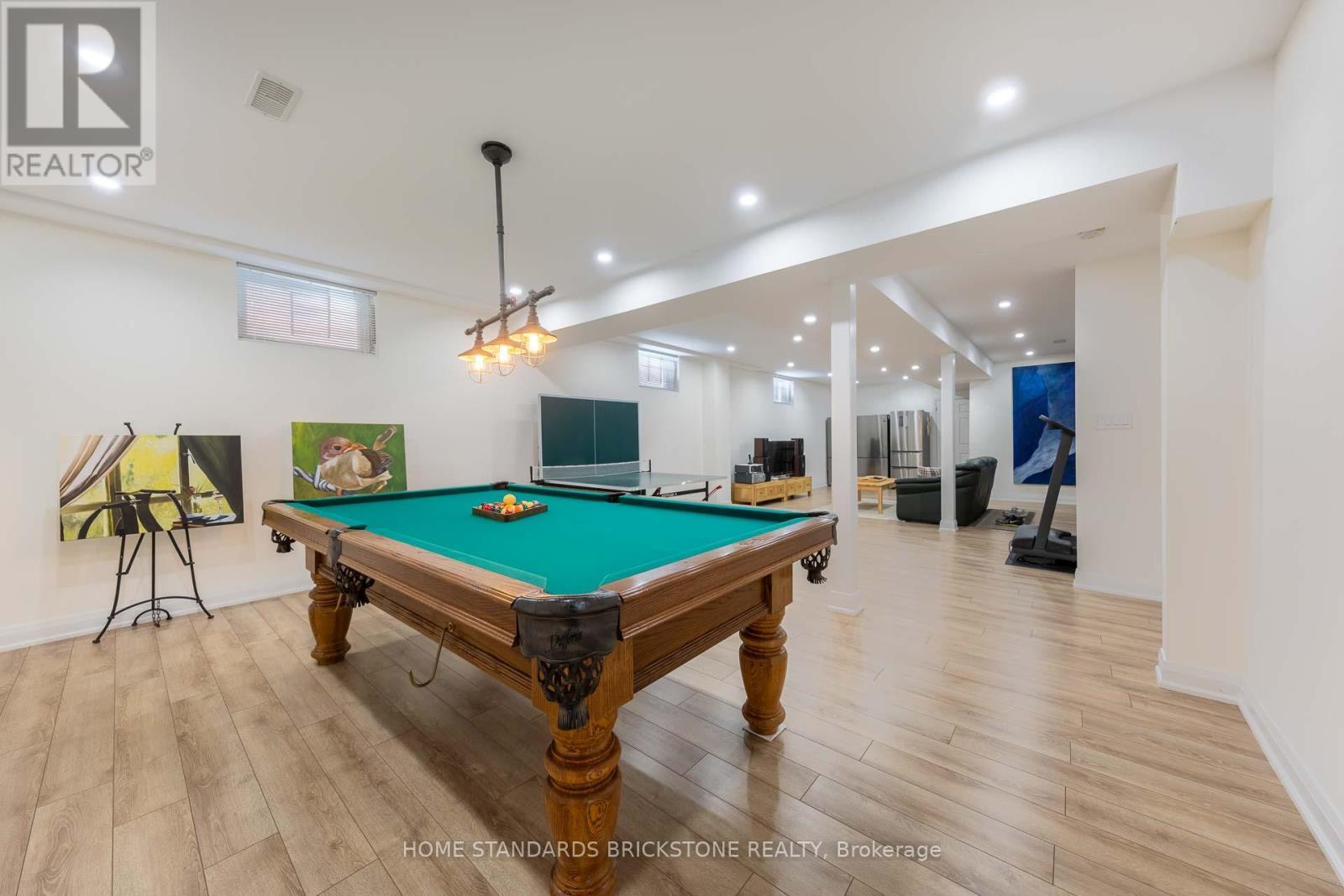 139 Pinewood Drive, Vaughan, ON