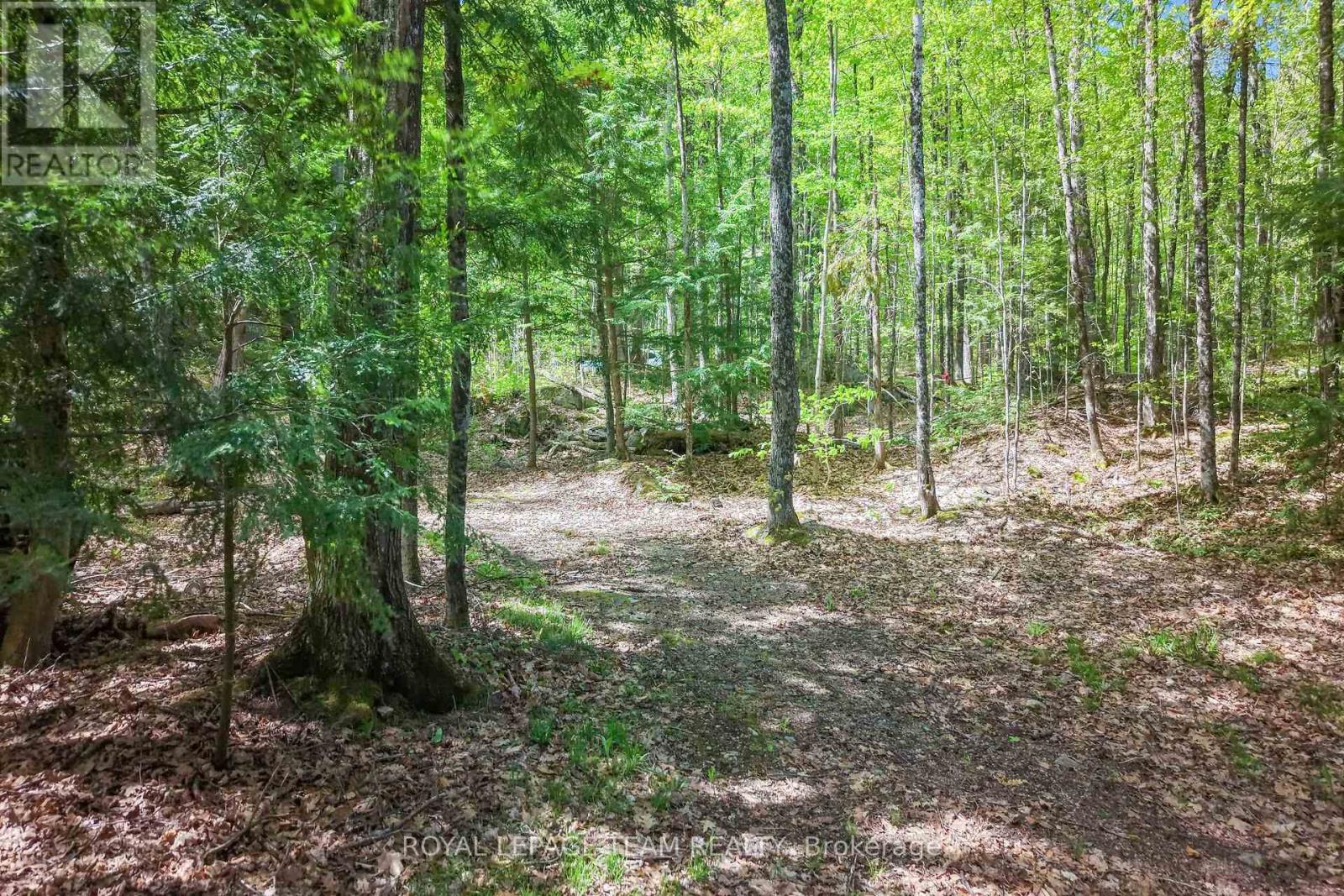 102-B Mcvicar Lane, Mcnab/Braeside, ON