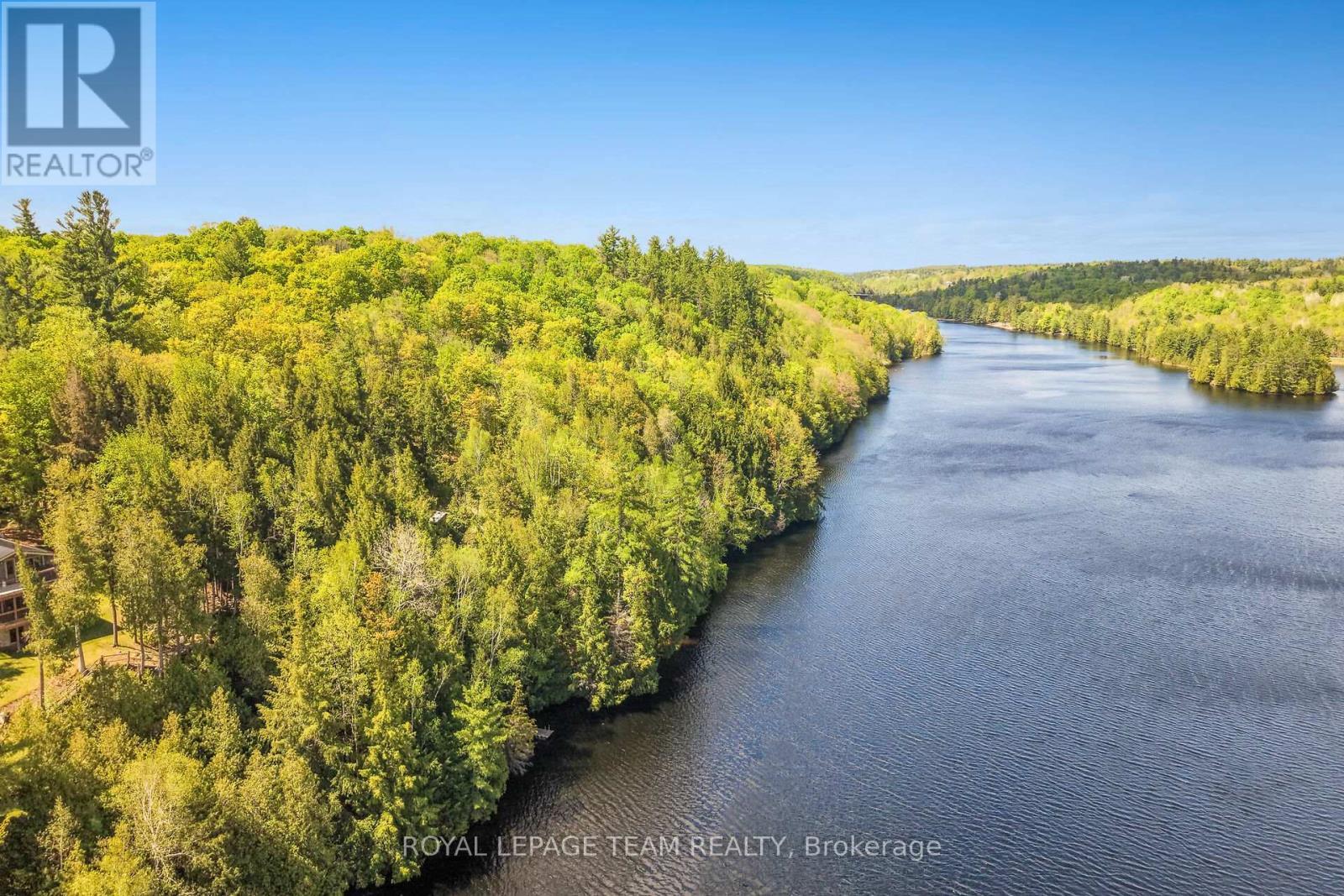 102-B Mcvicar Lane, Mcnab/Braeside, ON