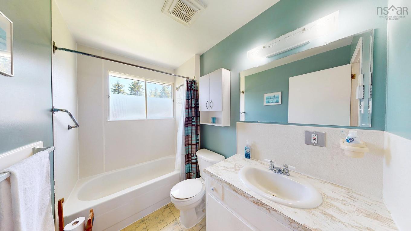 10 Leighton Drive, Brooklyn, NS