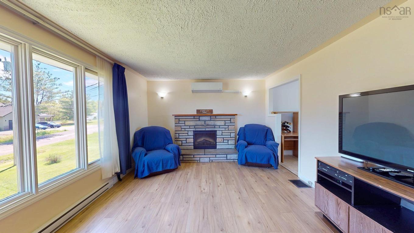 10 Leighton Drive, Brooklyn, NS