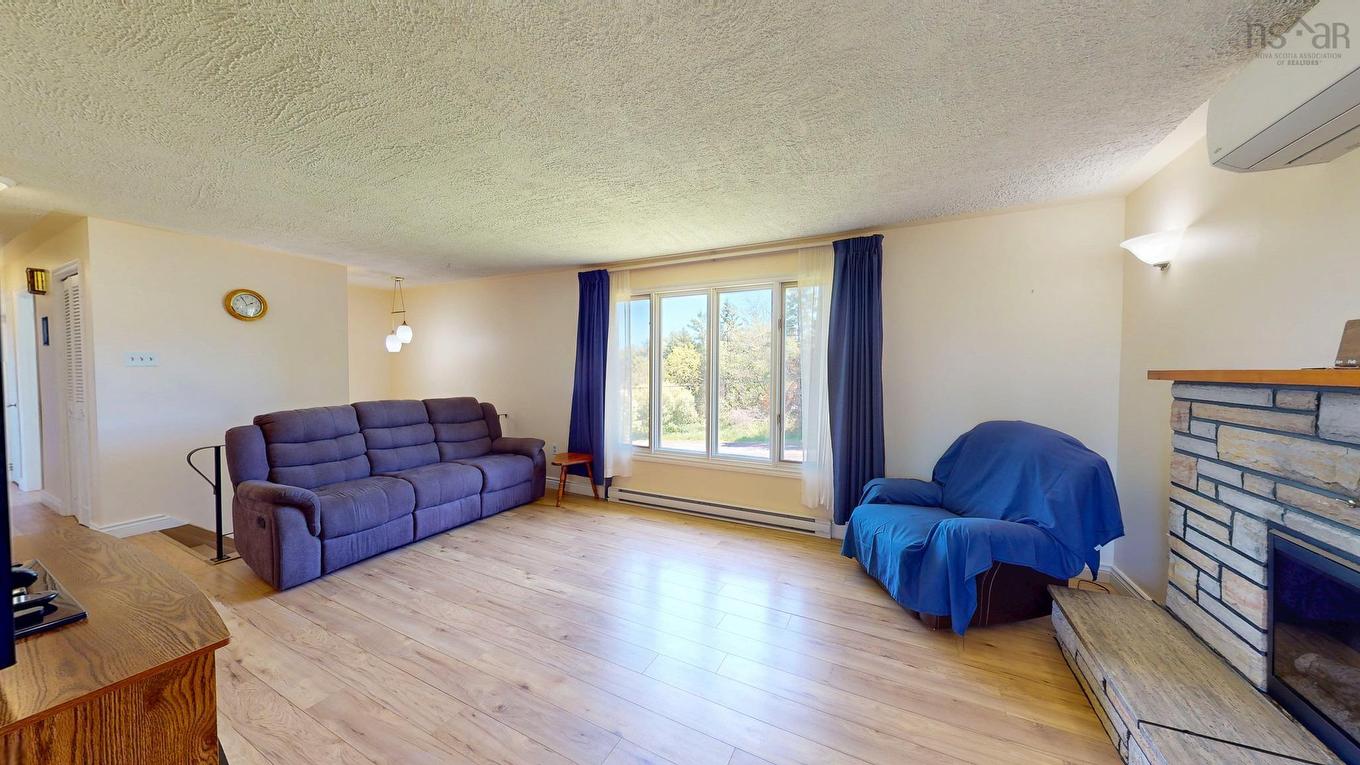 10 Leighton Drive, Brooklyn, NS