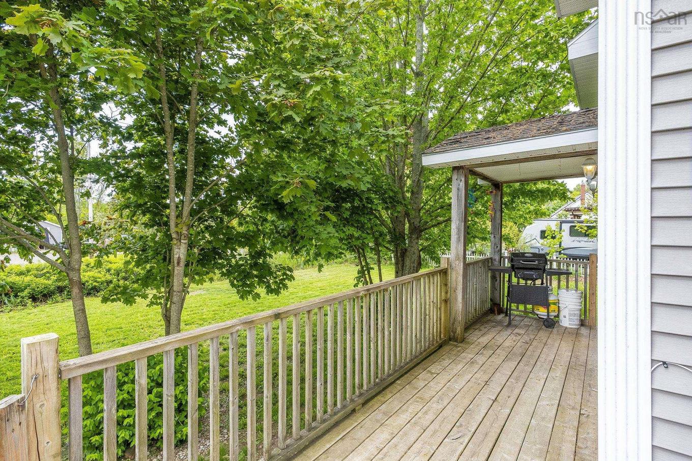 623 Main Street, Lawrencetown, NS