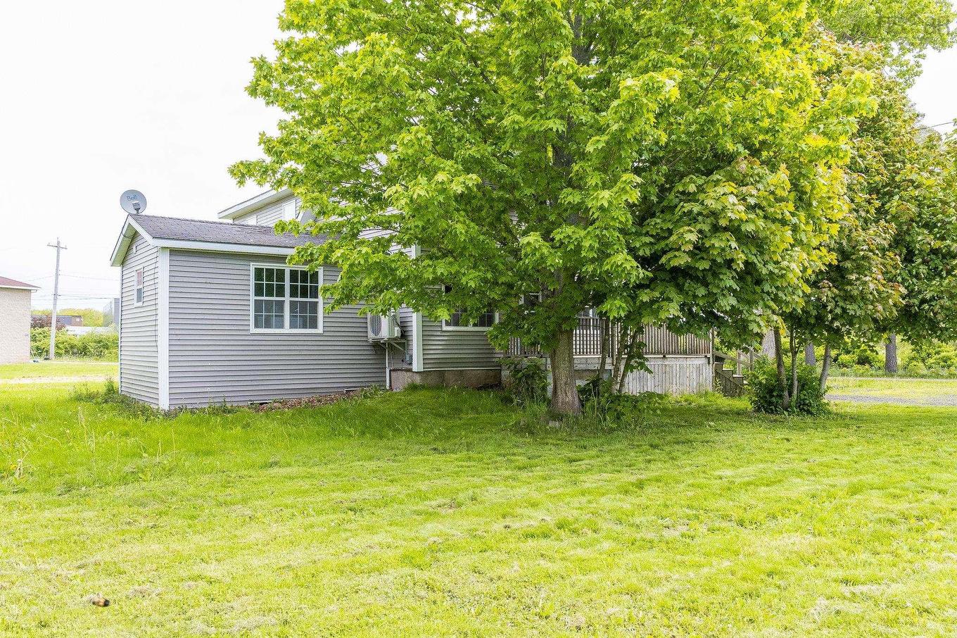 623 Main Street, Lawrencetown, NS