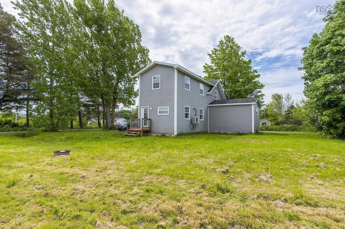 623 Main Street, Lawrencetown, NS