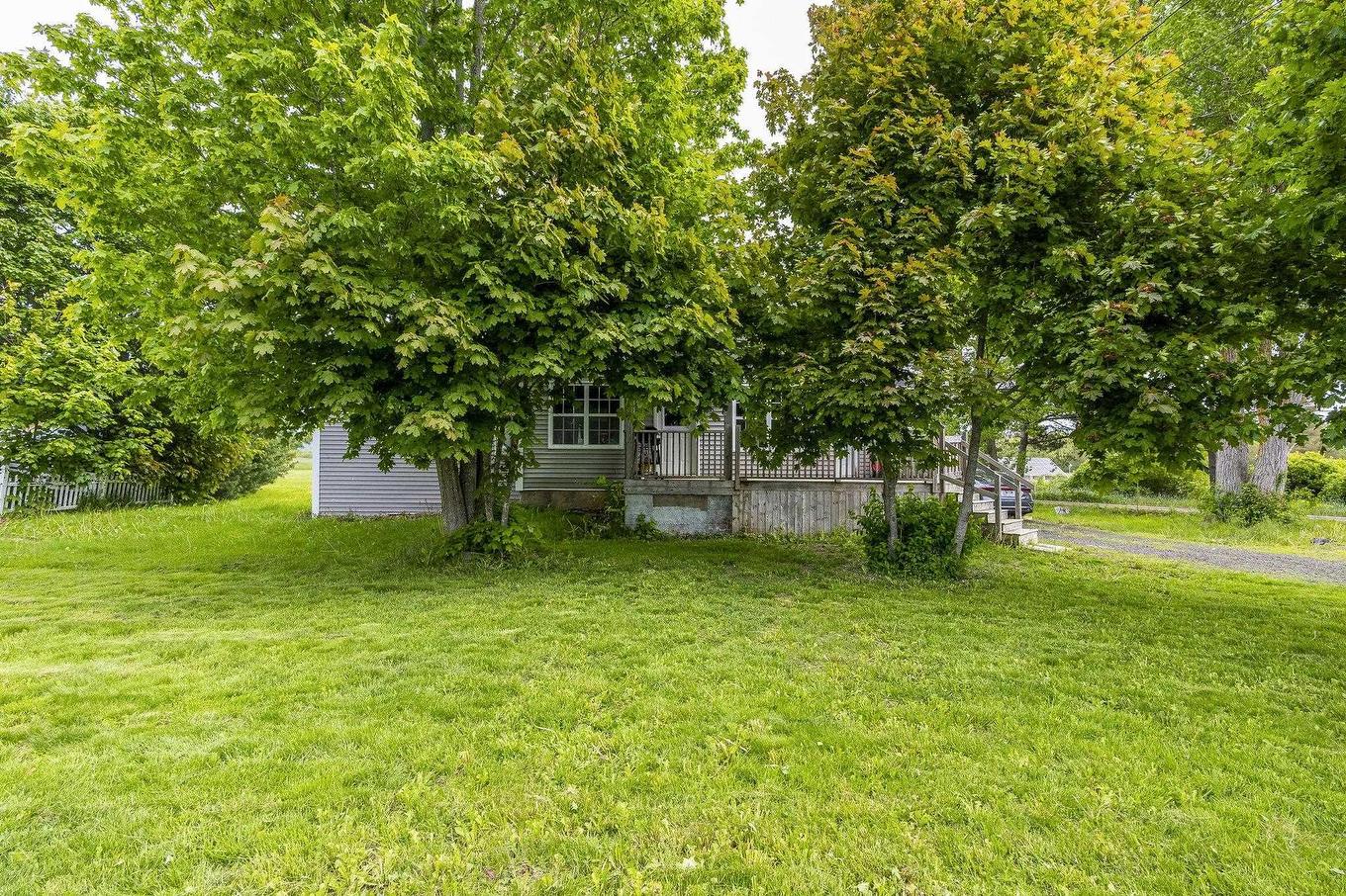 623 Main Street, Lawrencetown, NS