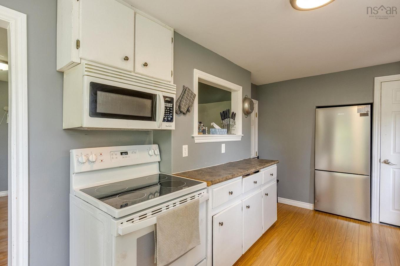 623 Main Street, Lawrencetown, NS
