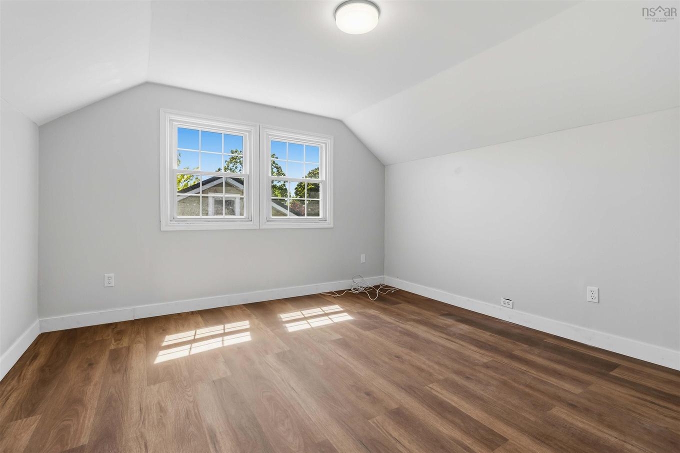 28 Symonds Street, Dartmouth, NS