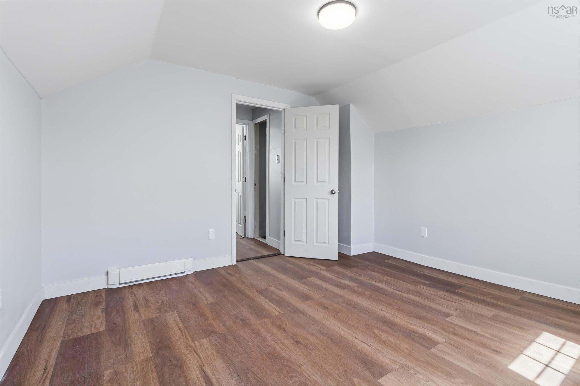 28 Symonds Street, Dartmouth, NS