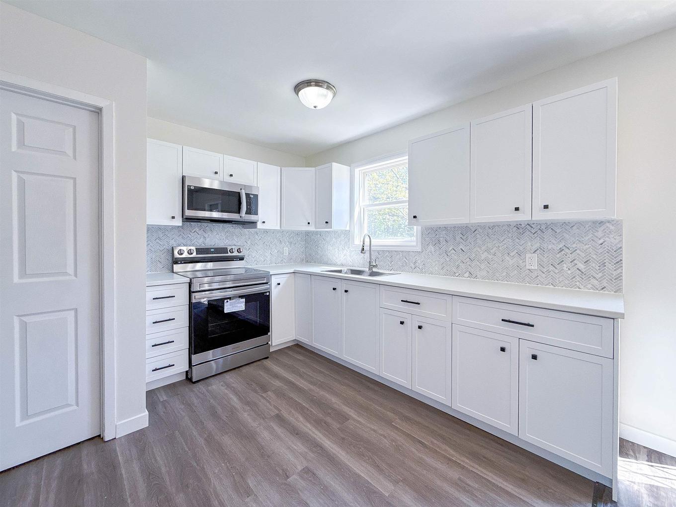 12 Dawson Court, Charlottetown, PE