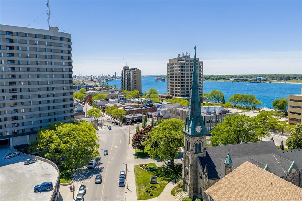 501-155 Front Street North, Sarnia, ON