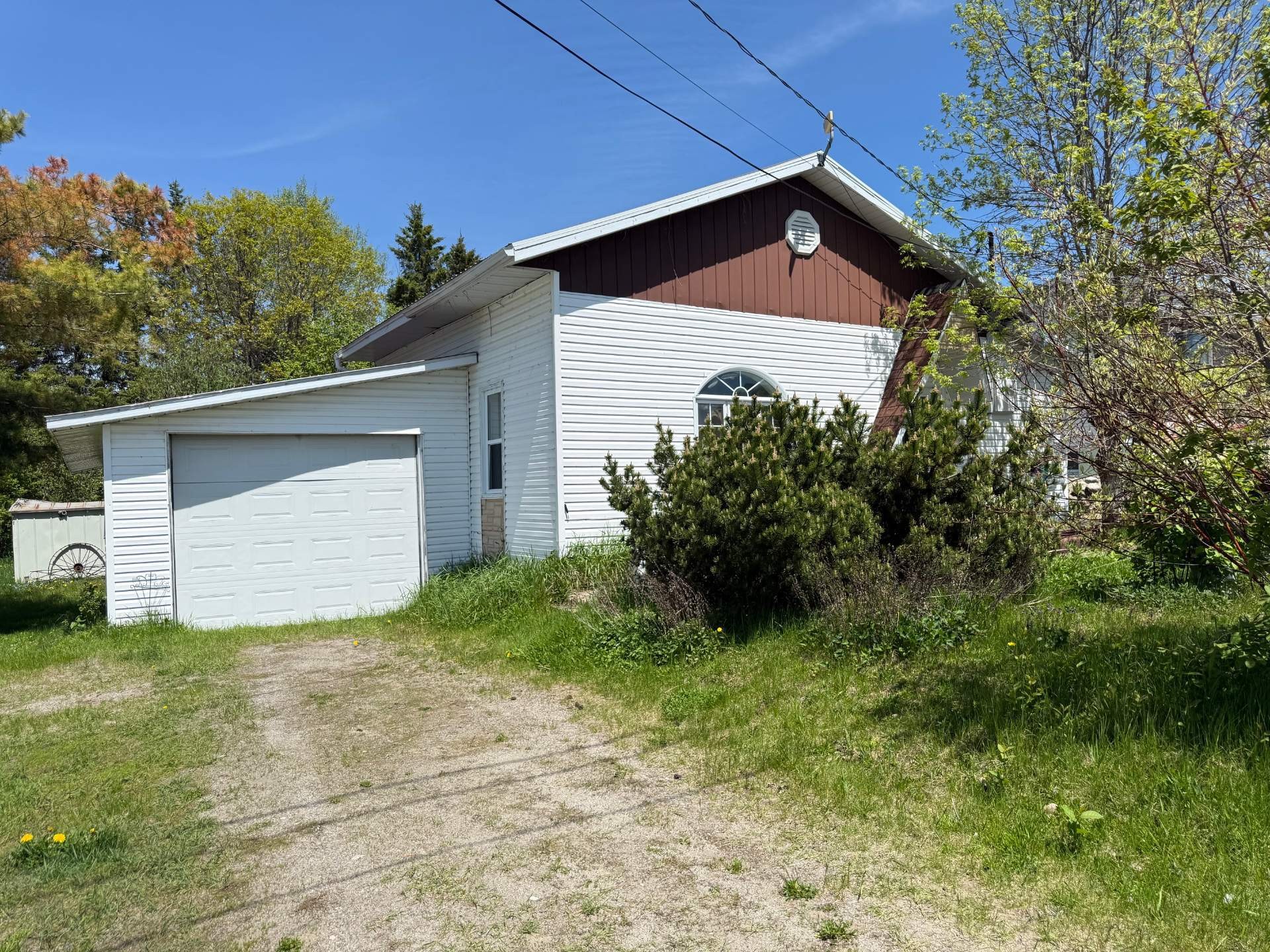 Garage - 9 Rue Rapide-Des-Quinze, Laverlochère-Angliers, QC