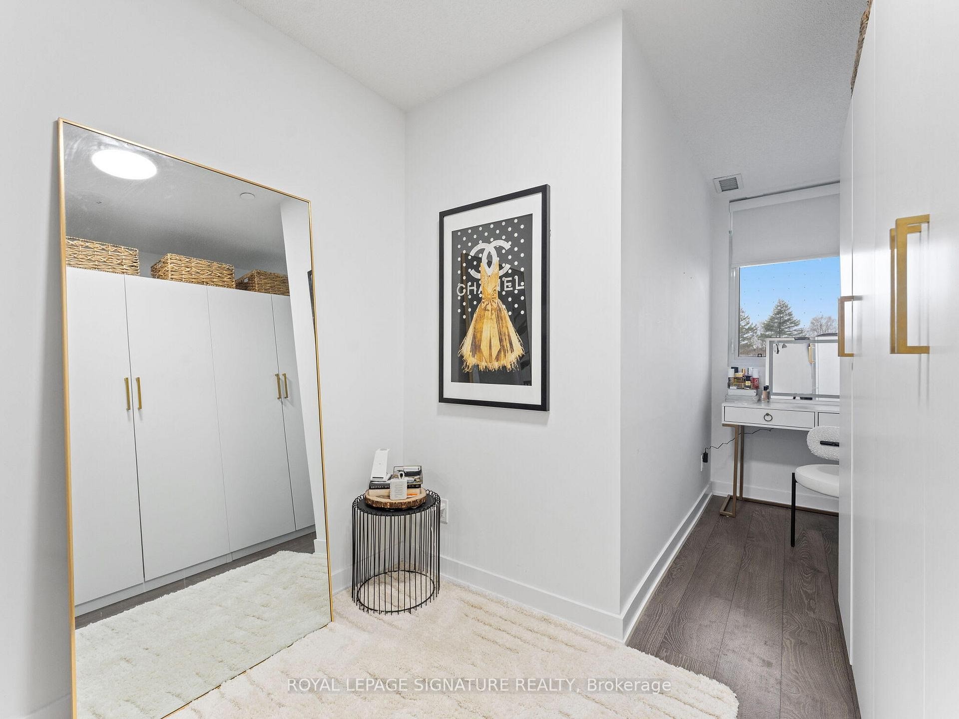 132-251 Manitoba Street S, Toronto, ON