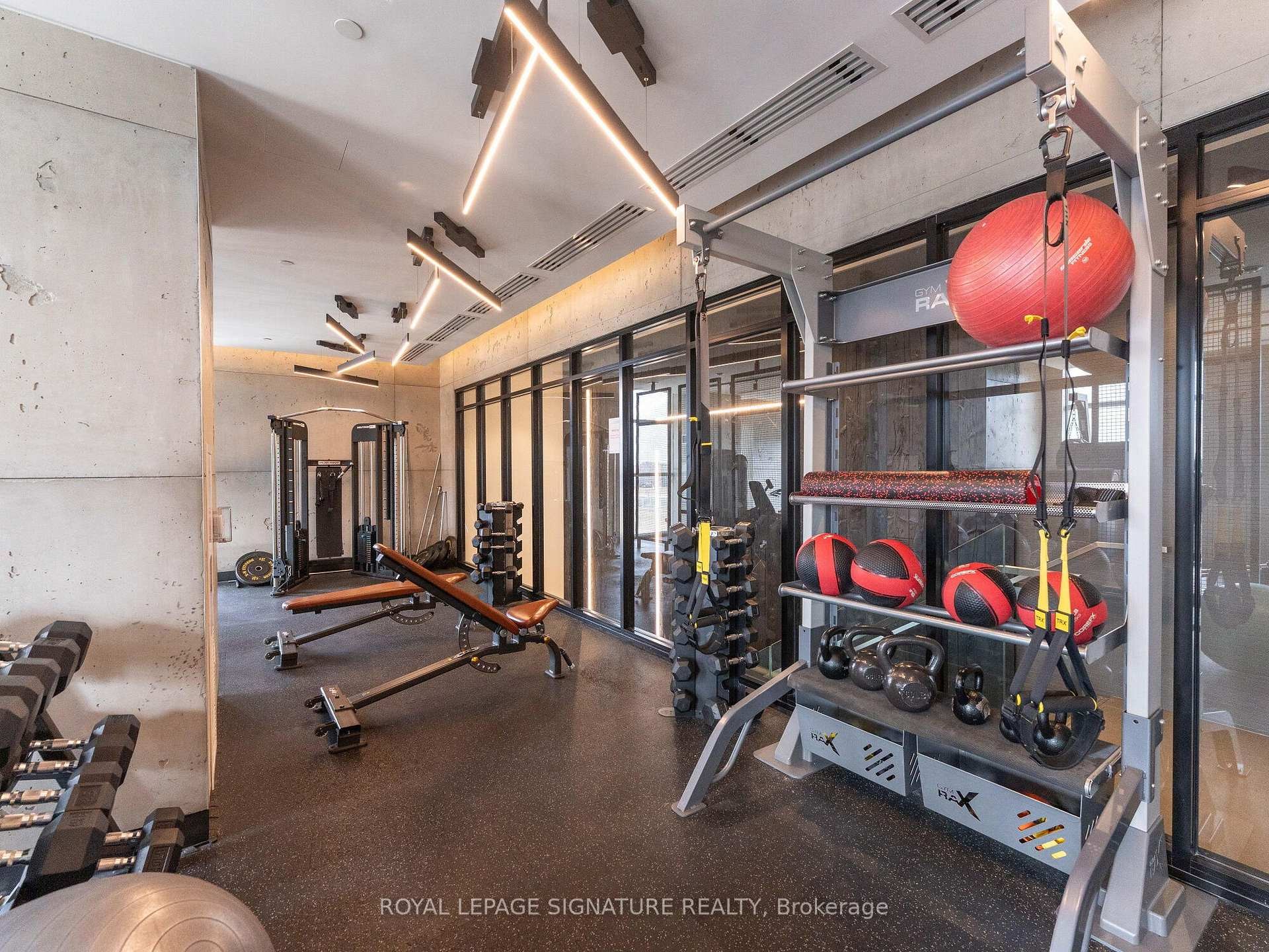 132-251 Manitoba Street S, Toronto, ON