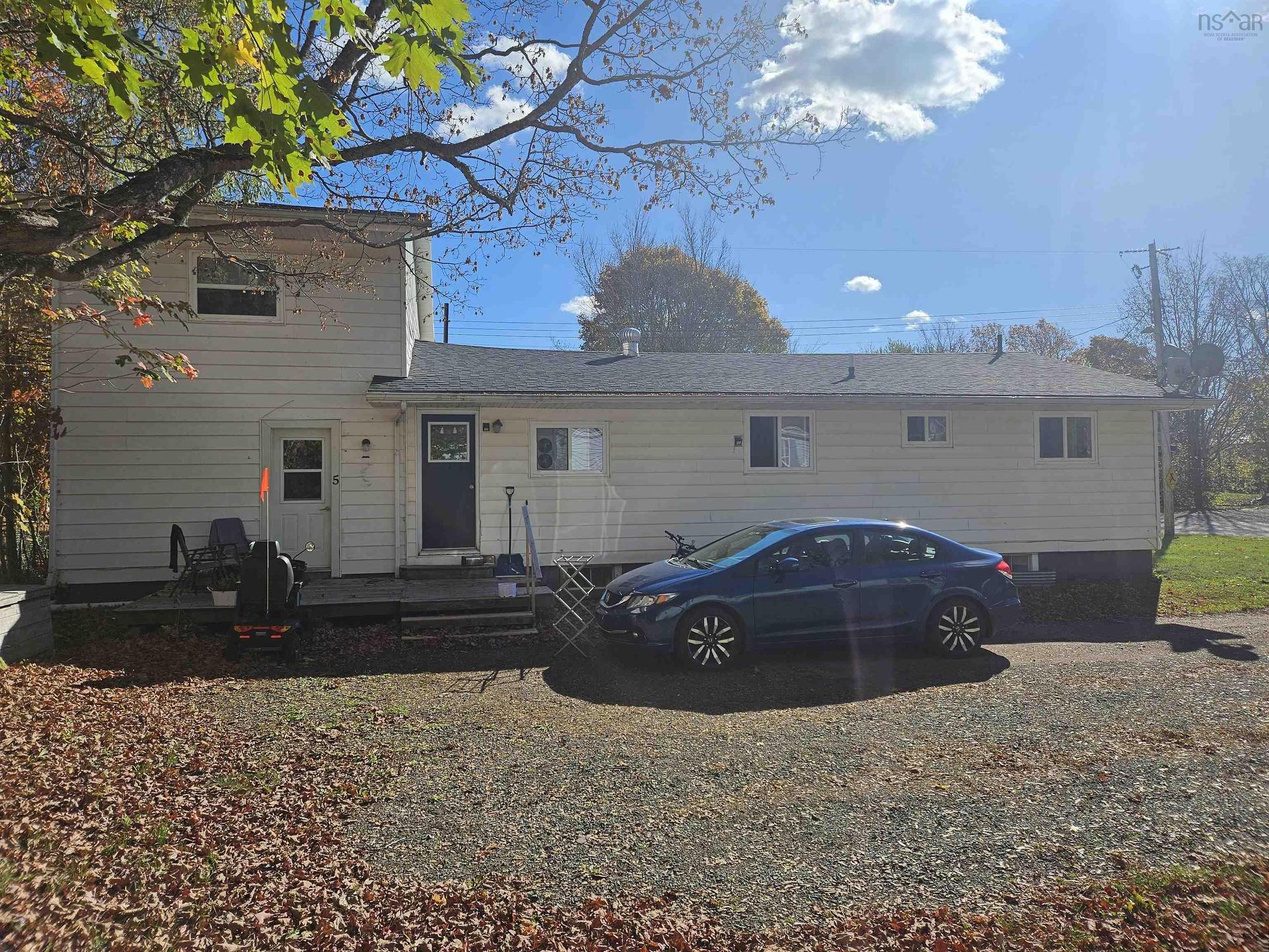 9 Thompson Road, Oxford, NS