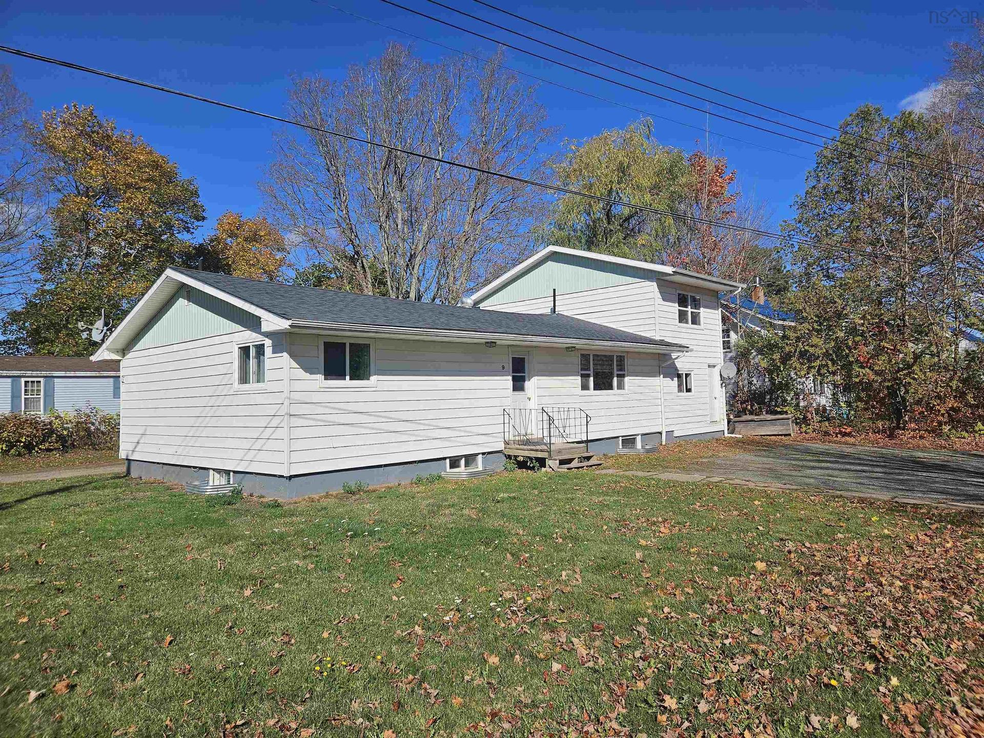 9 Thompson Road, Oxford, NS
