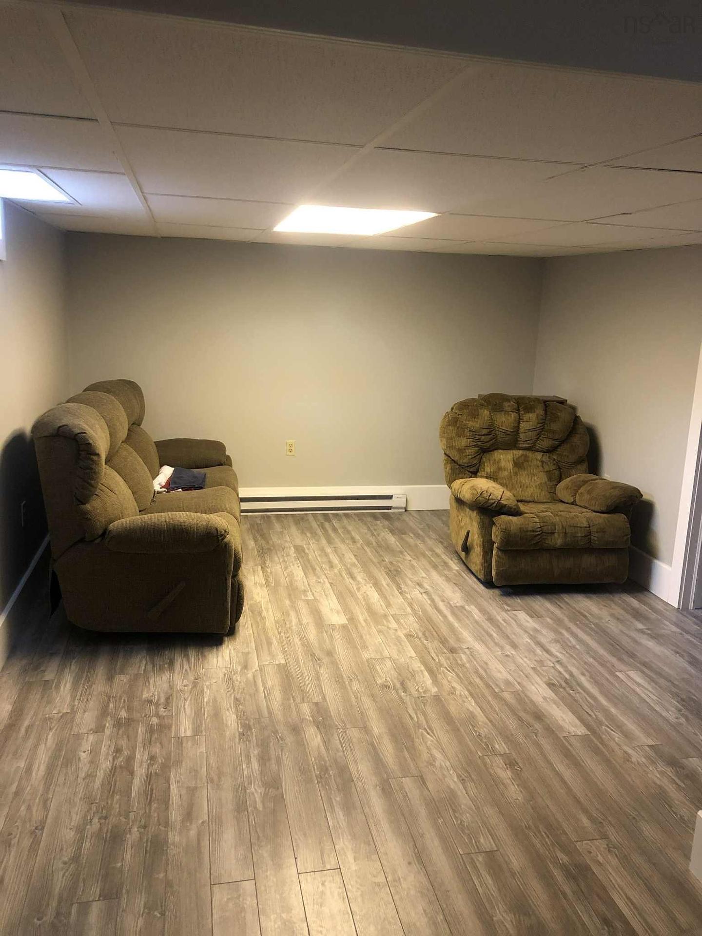 9 Thompson Road, Oxford, NS