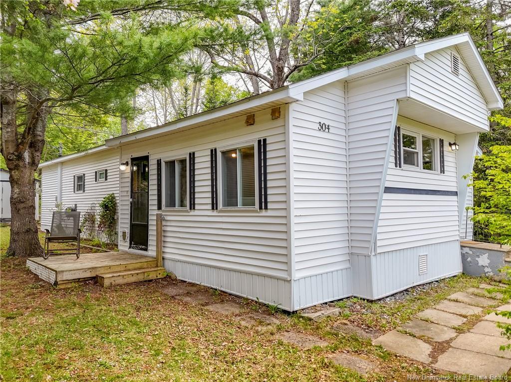 304 Governor Lane, Fredericton, NB