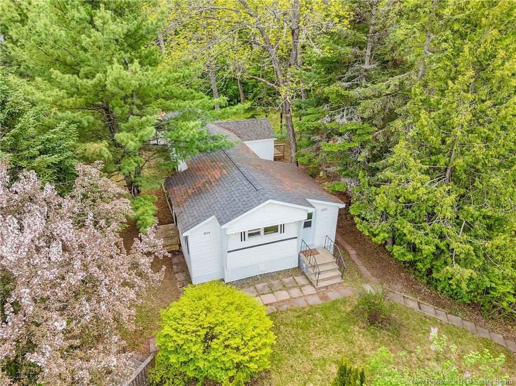 304 Governor Lane, Fredericton, NB