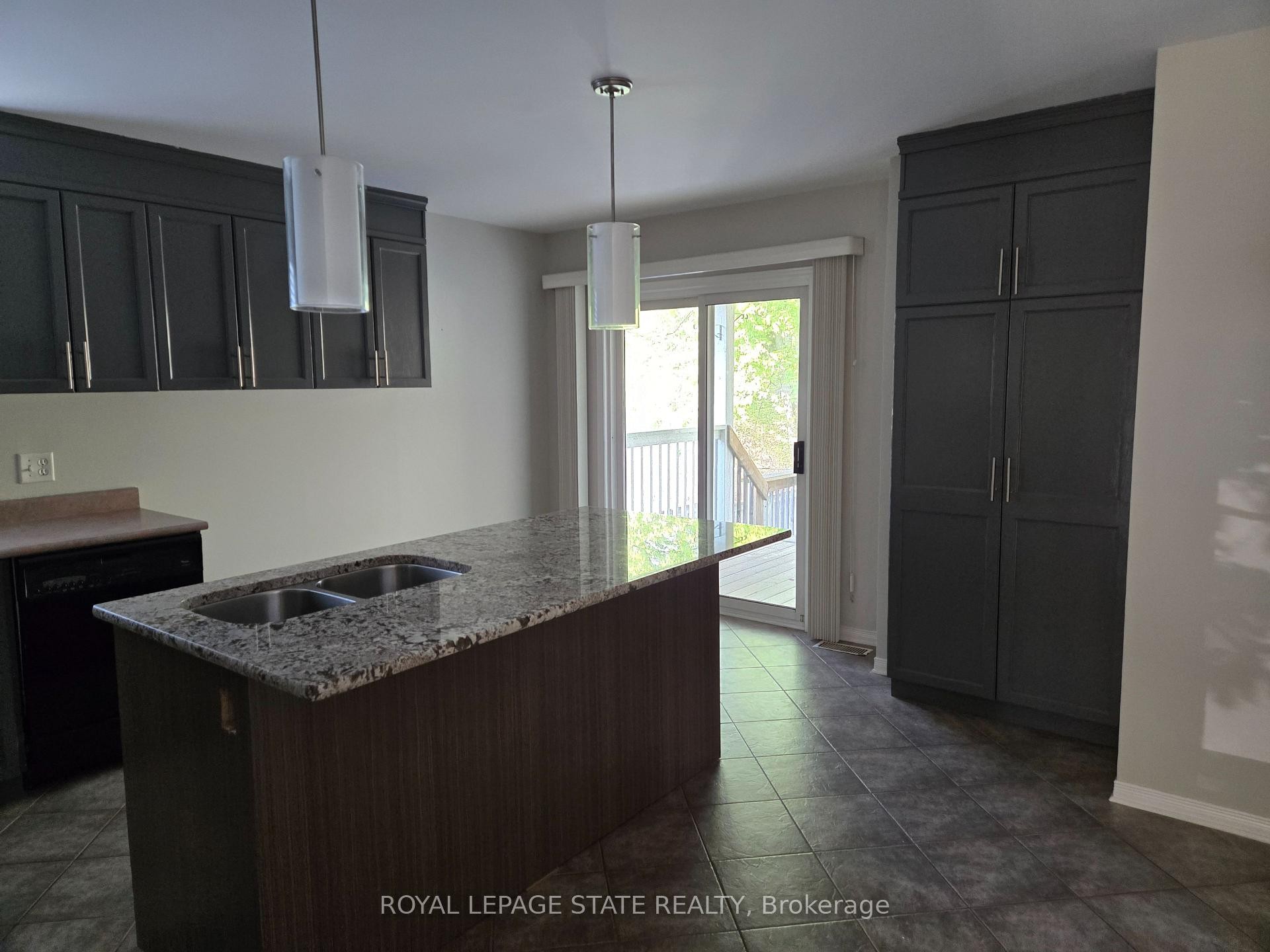 73 Foxtail Avenue, Welland, ON