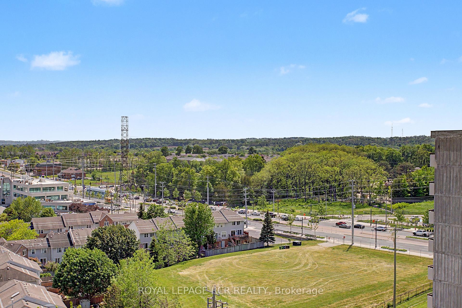 1011-40 William Roe Boulevard, Newmarket, ON - Outdoor With View