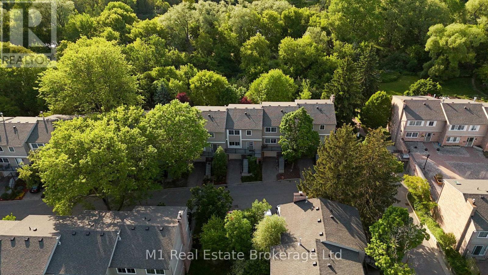 85 - 295 Water Street, Guelph (Dovercliffe Park/Old University), ON