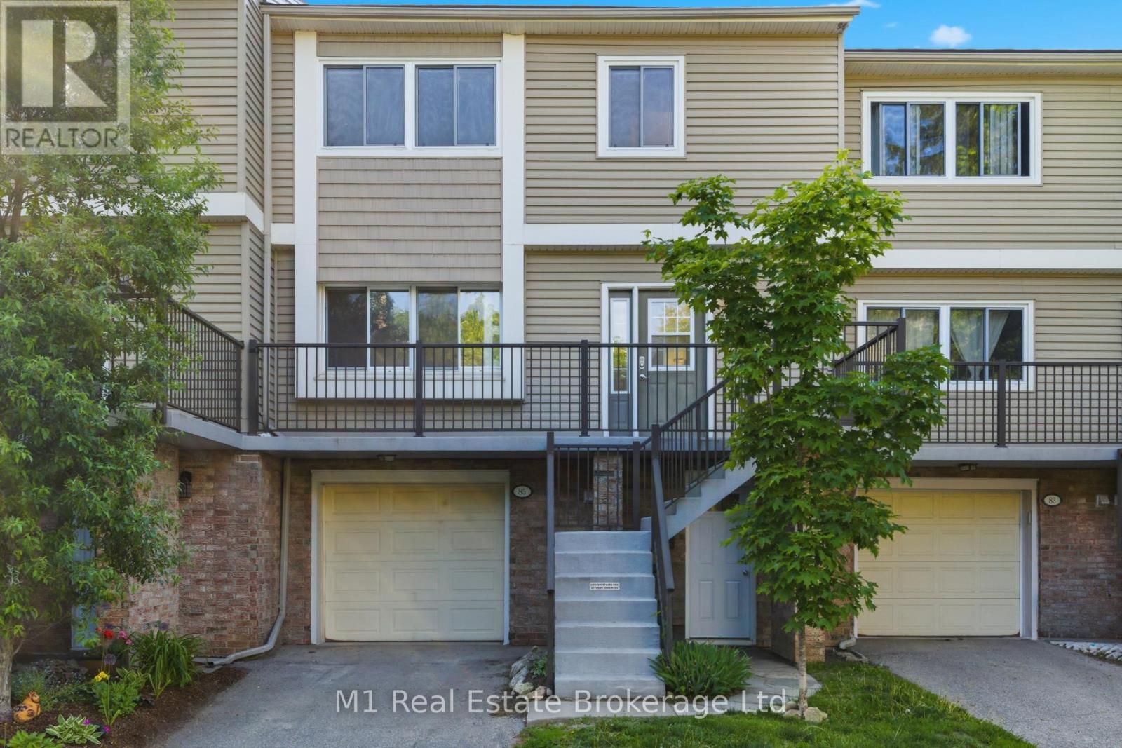 85 - 295 Water Street, Guelph (Dovercliffe Park/Old University), ON