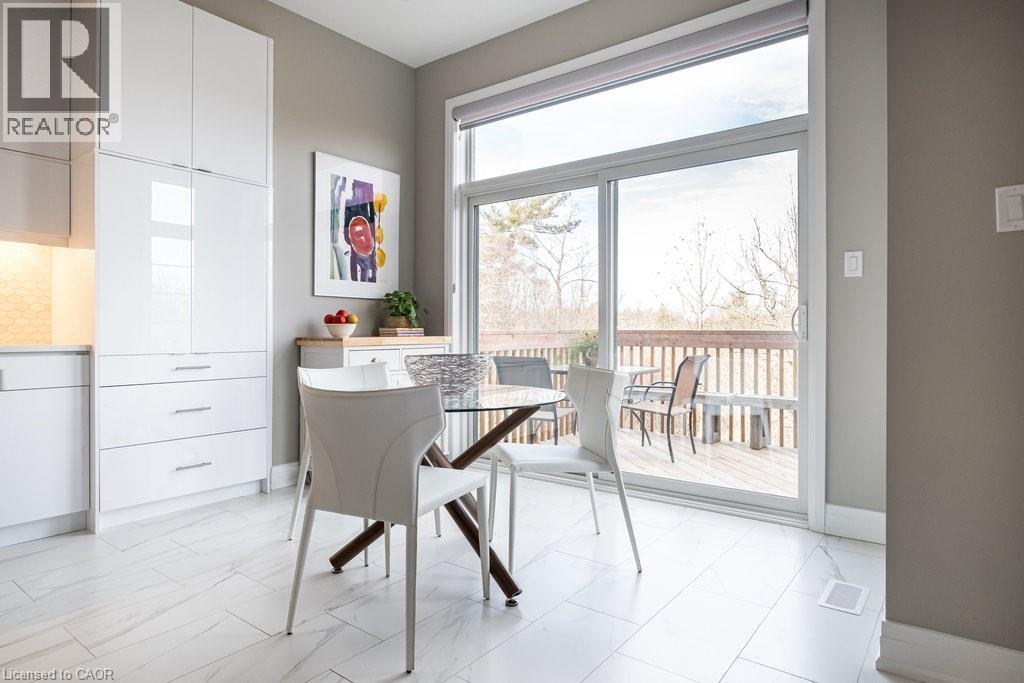 1456 Ford Strathy Crescent, Oakville, ON