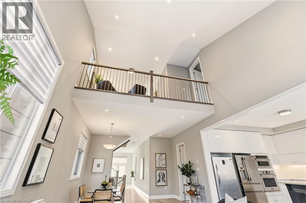 1456 Ford Strathy Crescent, Oakville, ON