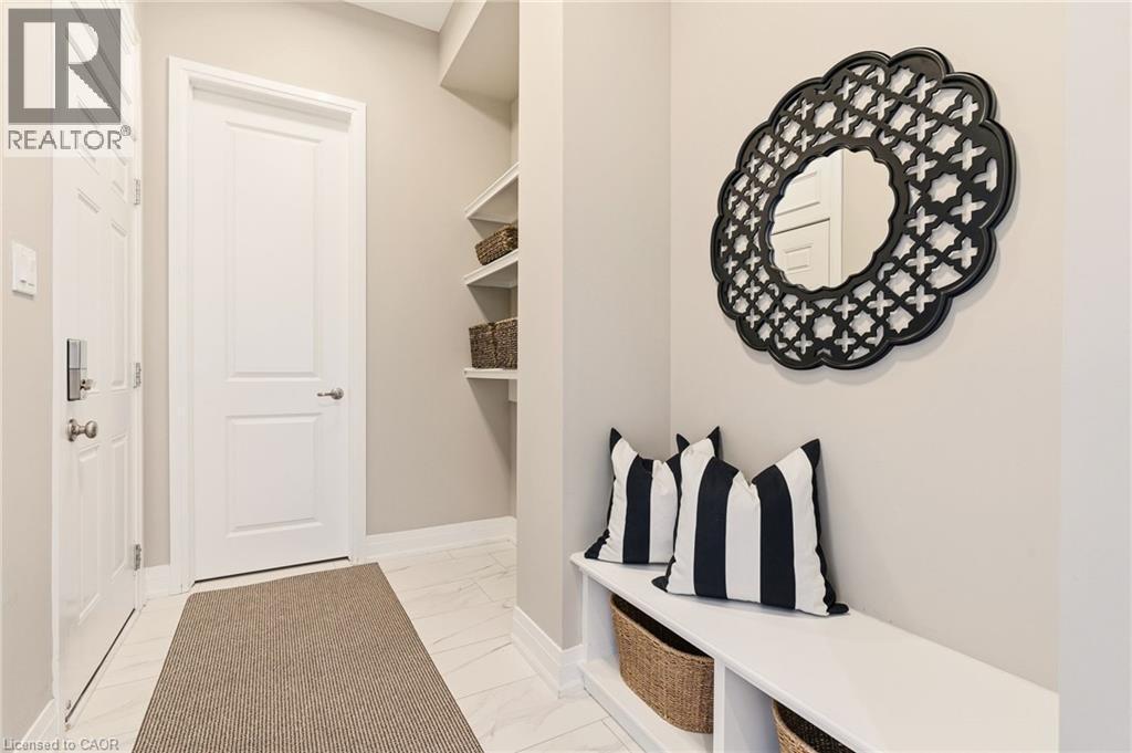 1456 Ford Strathy Crescent, Oakville, ON