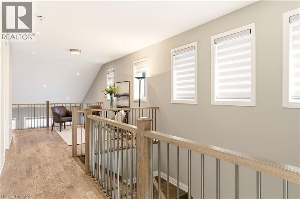 1456 Ford Strathy Crescent, Oakville, ON