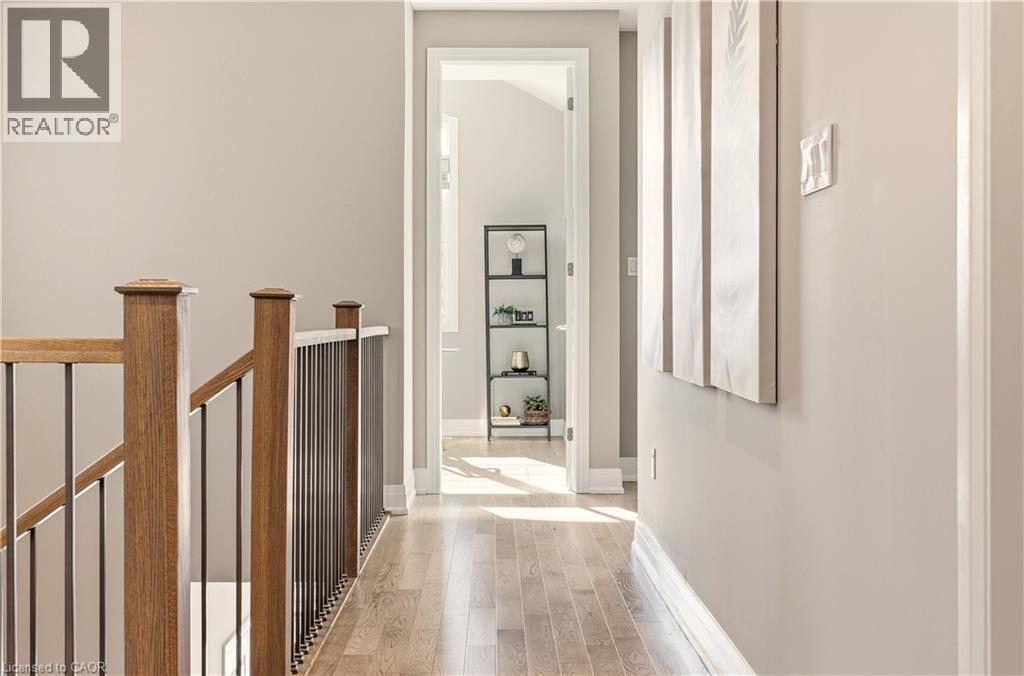 1456 Ford Strathy Crescent, Oakville, ON
