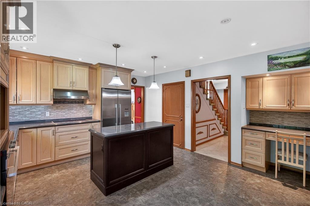 564 Mountain Brow Boulevard, Hamilton, ON
