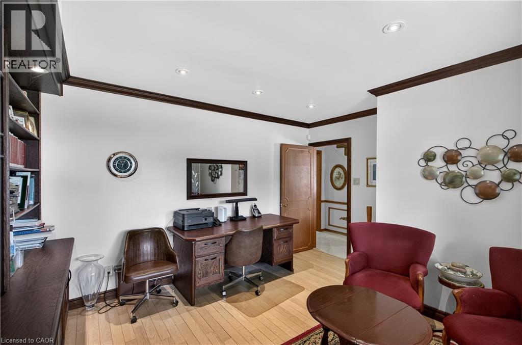 564 Mountain Brow Boulevard, Hamilton, ON
