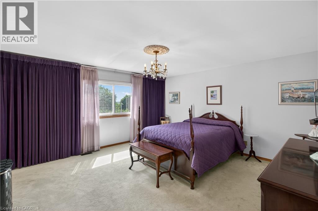 564 Mountain Brow Boulevard, Hamilton, ON