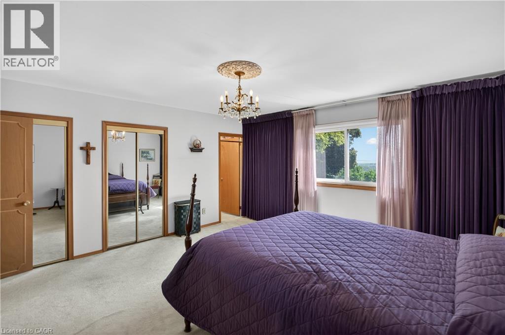 564 Mountain Brow Boulevard, Hamilton, ON