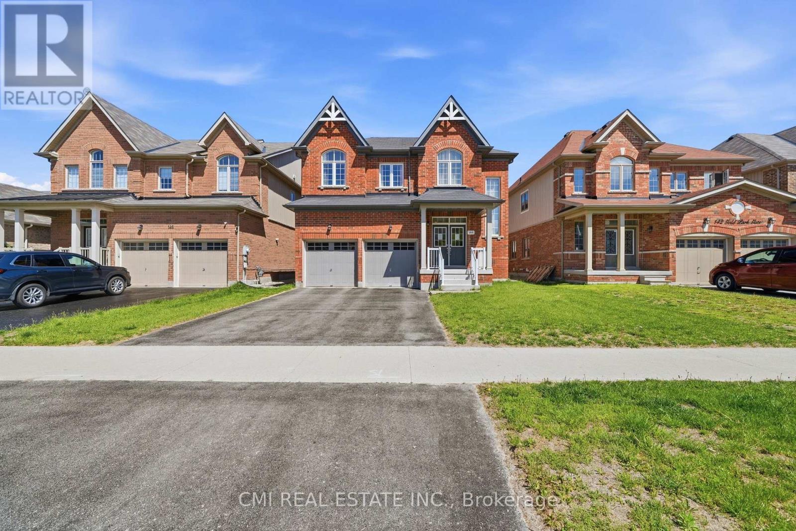 144 Gold Park Gate, Essa, ON