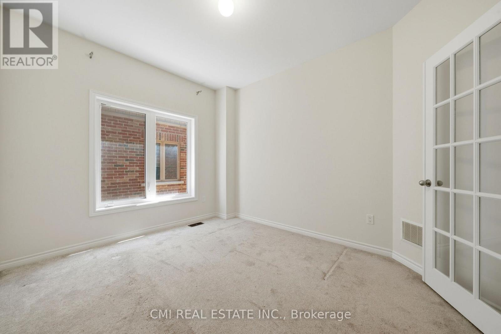 144 Gold Park Gate, Essa, ON