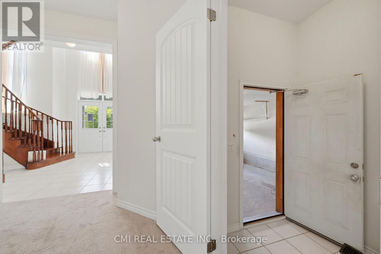 144 Gold Park Gate, Essa, ON