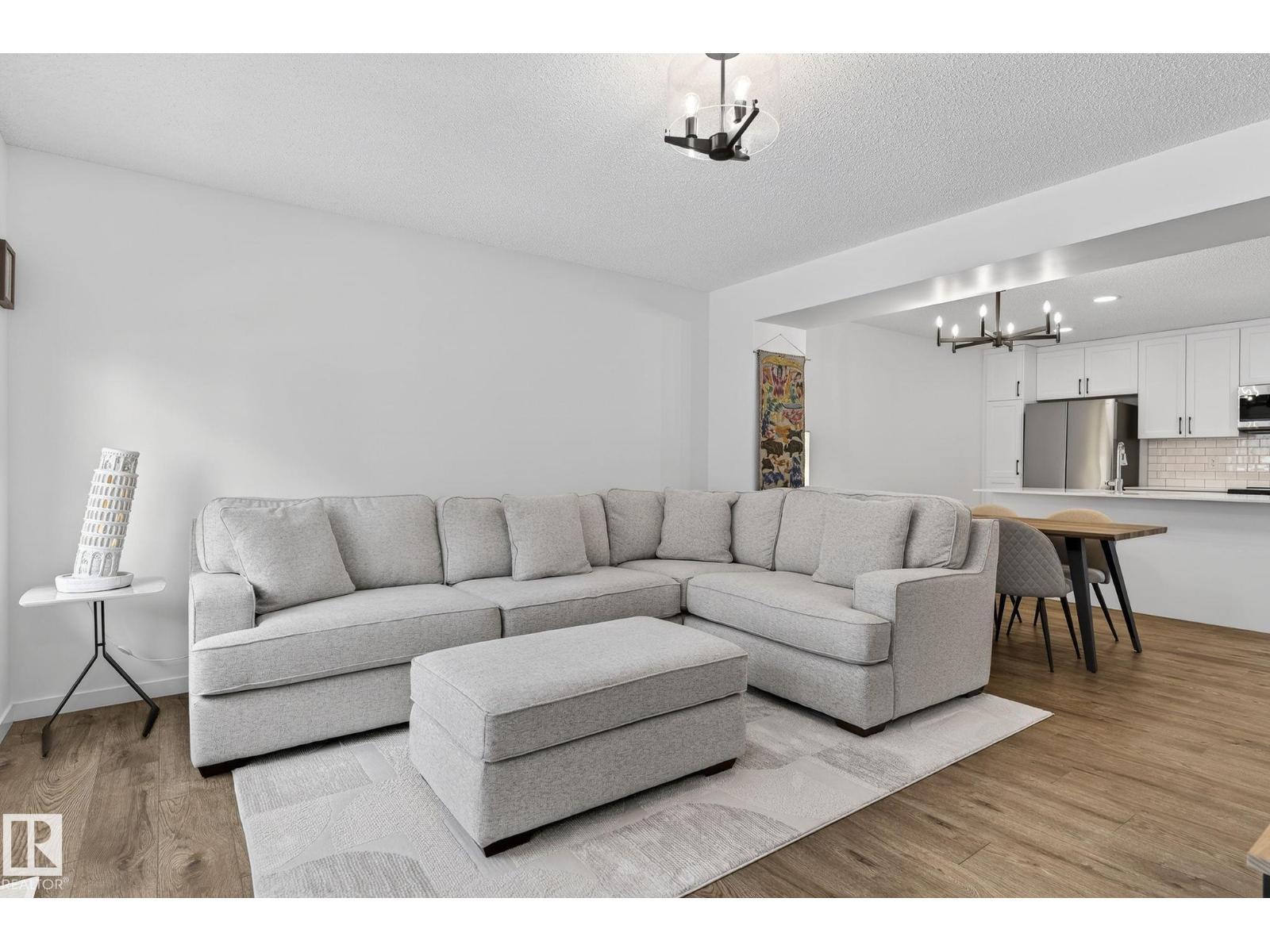 #7 50 Mclaughlin Dr, Spruce Grove, AB